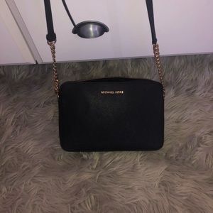 Michael Kors leather shoulder bag